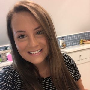 Meet your Posher, Brianna